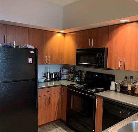 5th image of 110 N Federal Hwy APT 713