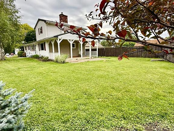 3rd image of 15 Gibson St