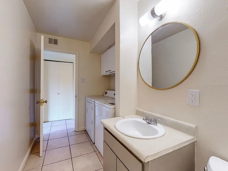 6108 Calle Nueve NW — Photo 15