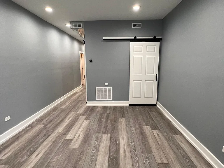2846 N Drake Ave #1 — Photo 21