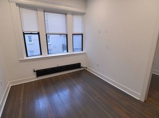 11 Queensberry St APT 4, Boston, MA 02215