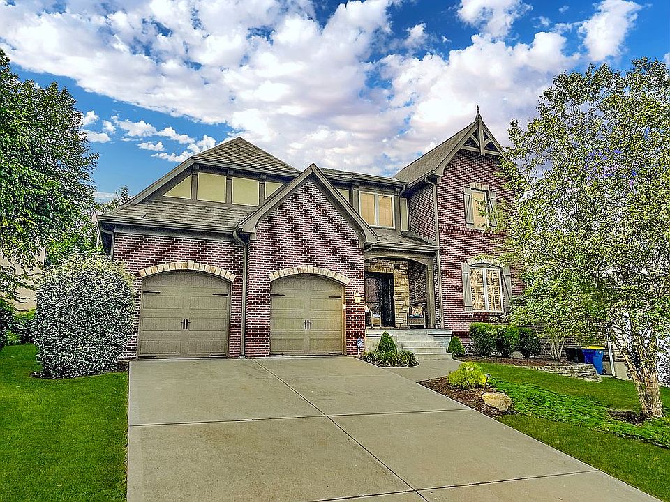 1st image of 7443 Madeira Pines Dr