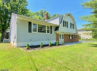 1027 Preakness Ave #A, Wayne, NJ 07470