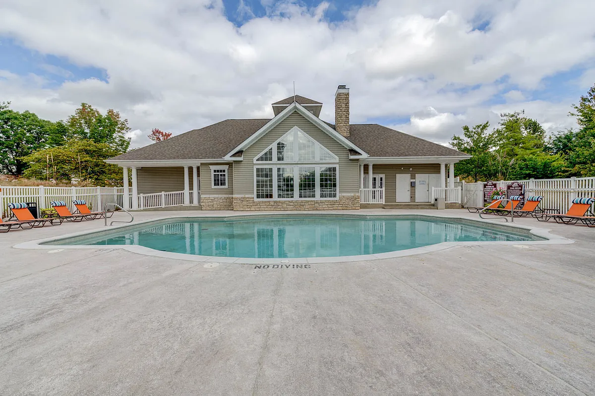 Building Photo - Boulder Springs