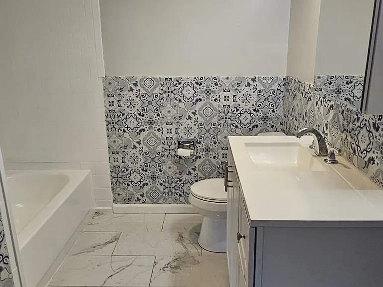4 Highland St #2 — Photo 10