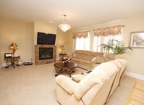 5th image of 18627 Dulaney Dr