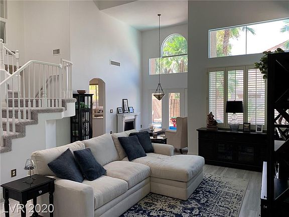 5th image of 8600 Chiquita Dr