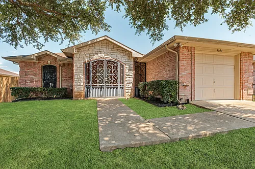 3104 Caballero Cir Photo 1