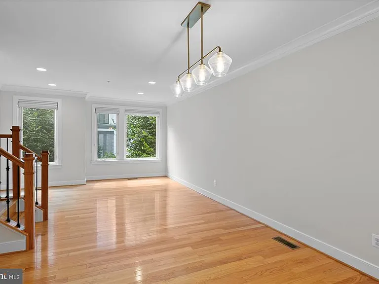2916 Penny Ln — Photo 20
