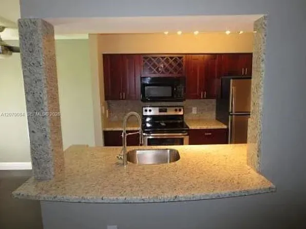 2405 NW 33rd St APT 1211, Fort Lauderdale, FL 33309