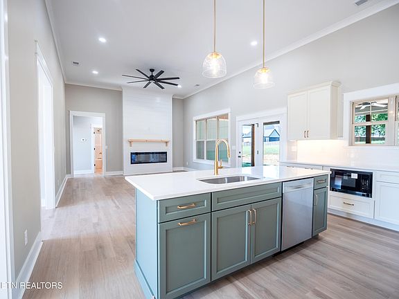 5th image of 936 Herbert Dr Lot 58