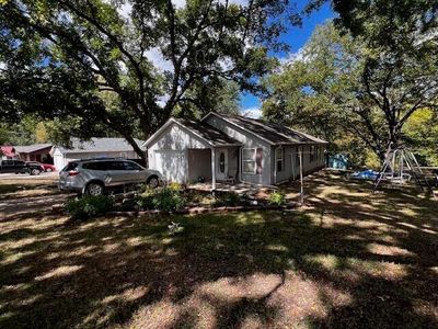 611 E 4th Pl, Grove, OK, 74344