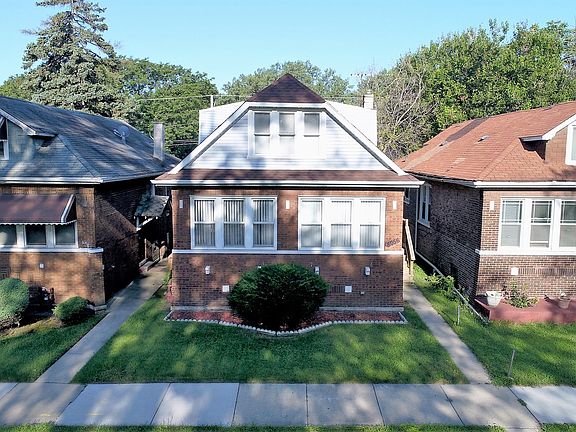 2nd image of 8056 S Woodlawn Ave