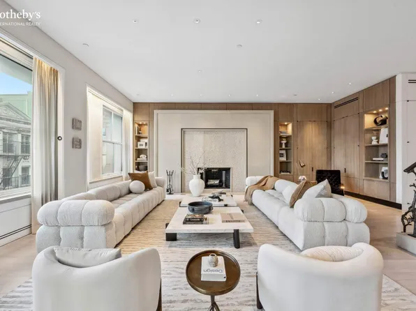 45 Walker Street image 3 of 24