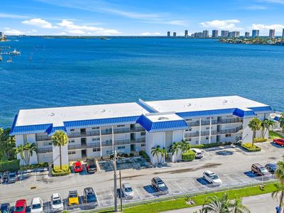 400 Wilma Circle #108, Riviera Beach, FL, 33404
