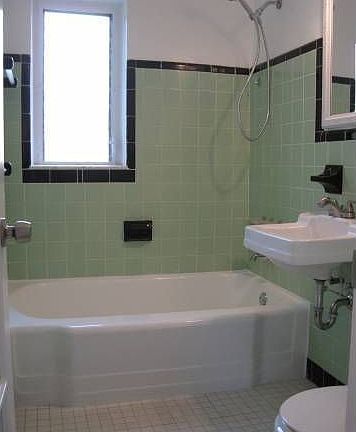4th image of 1270 NE 124th St