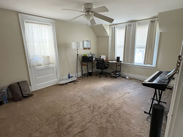 76 W Willow St #2 — Photo 7