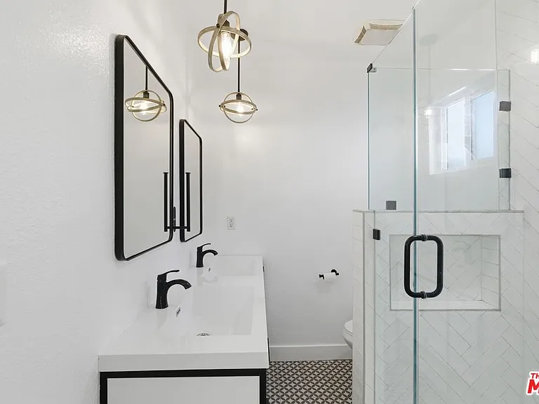 6415 Madden Ave — Photo 11