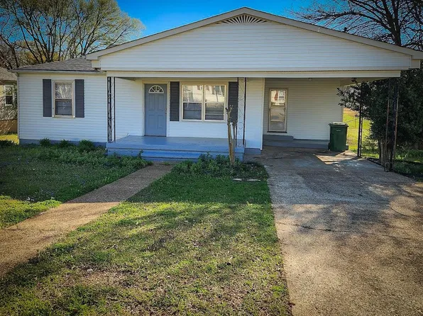 264 Lewis St, Muscle Shoals, AL 35661