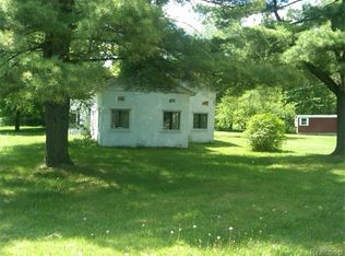 6029 Lapeer Rd, Smiths Creek, MI 48074