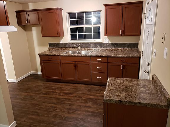 5th image of 1645 Tiki Ln #B