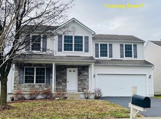 8837 Juneberry Rd, Lewis Center, OH 43035