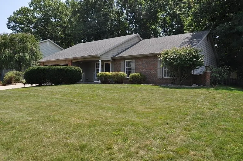6908 Londonderry Ln photo 1