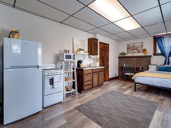 Apt #1