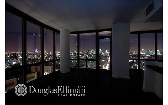 Sold by Douglas Elliman | media 21