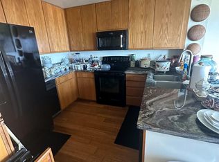 440 Pointe Pacific Dr APT 3, Daly City, CA 94014