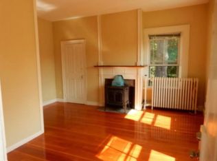 410 Old Montague Rd APT 3, Amherst, MA 01002