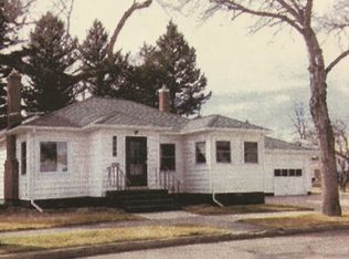 902 8th Ave N, Lewistown, MT 59457