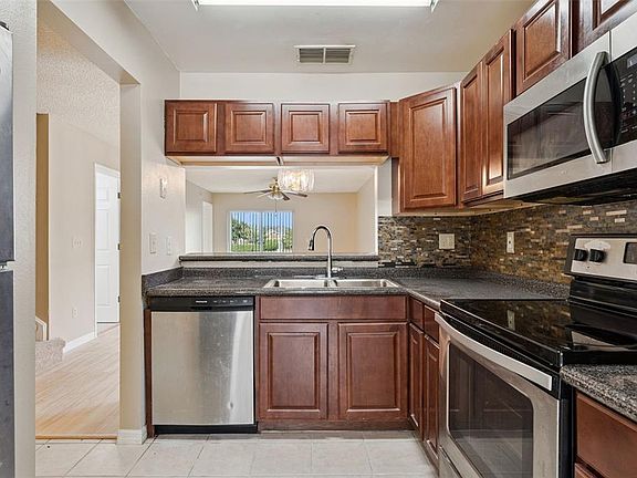 3rd image of 1192 N FAIRWAY DRIVE #1192