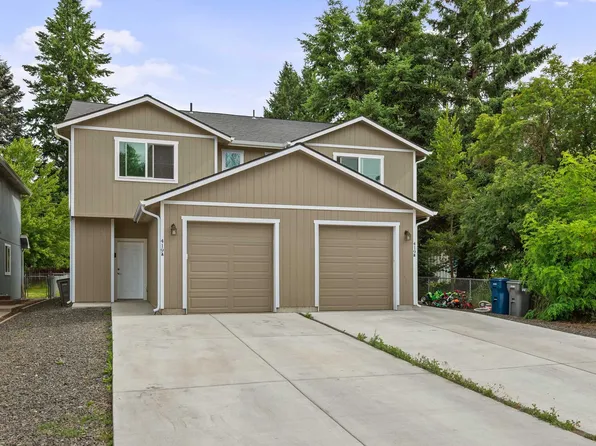 419 E East St, Deer Park, WA 99006
