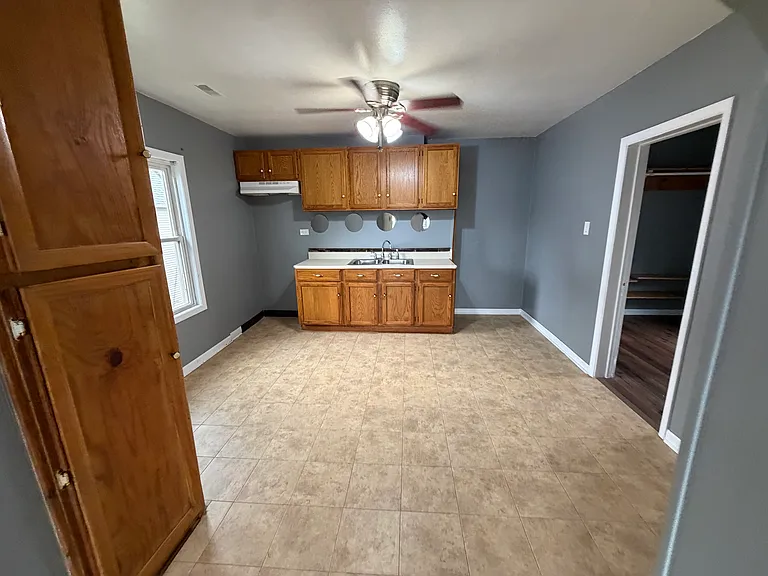 10440 S Torrence Ave #2-F — Photo 5