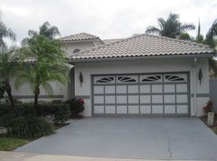 182 Orange Dr, Boynton Beach, FL 33436