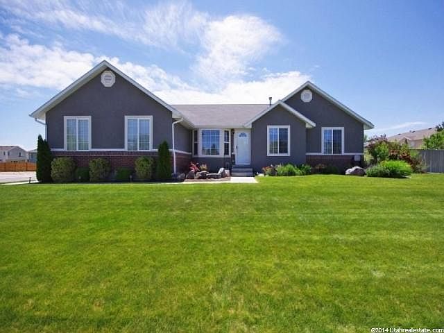 1st image of 8888 S Red Pine Cir