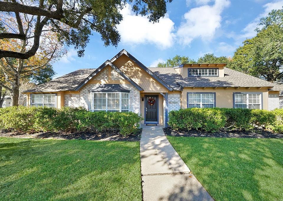 1st image of 15830 Creekhaven Dr