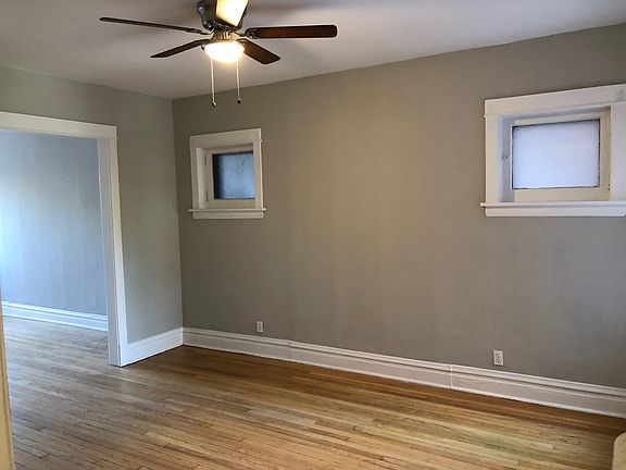 2nd image of 5219 N Christiana Ave #1R