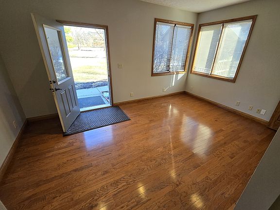 2nd image of 1305 E 500 N Building B