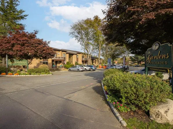 370 Skyline Drive, Pomona, NY 10970
