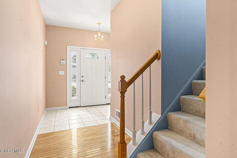 4th image of 47 Oakmont Street