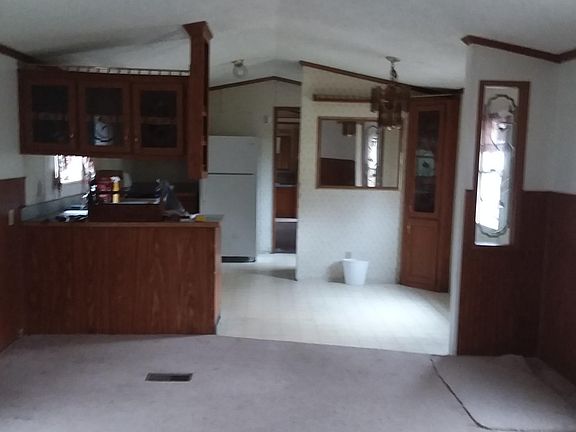 Living room & kitchen