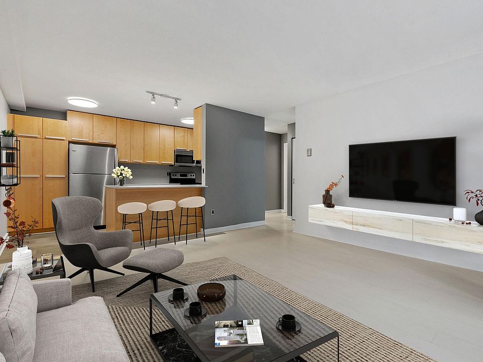 1st image of 2446 Aldrich Ave S APT 110