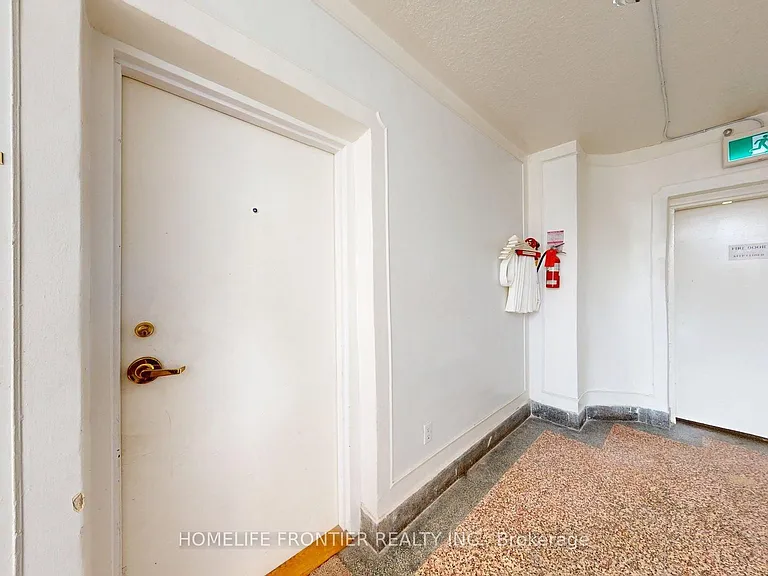 1110 Weston Rd #4 — Photo 13