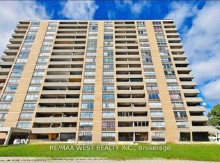 40 Panorama Ct #106, Toronto, ON M9V 4M1