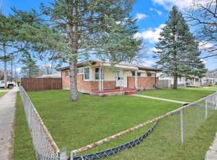 1009 Buick Ave, Ypsilanti, MI