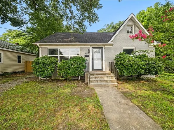 209 N Capital St, Suffolk, VA 23434