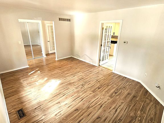 5-Living rm -3_marked_09052025