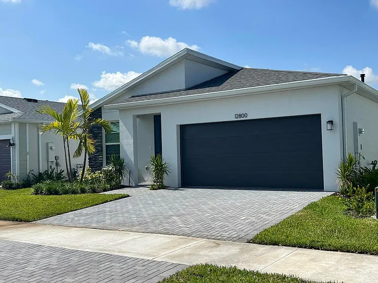 12800 SW Eleanor Dr — Photo 11